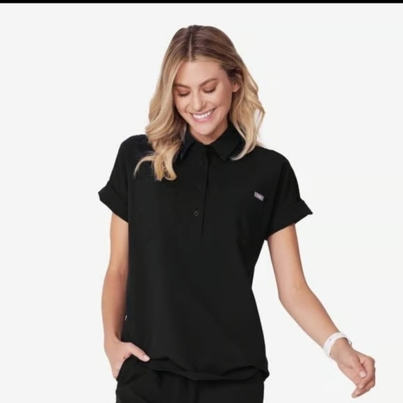 Figs Tops - Figs Hanoi Top And Zamora Joggers Scrub Set